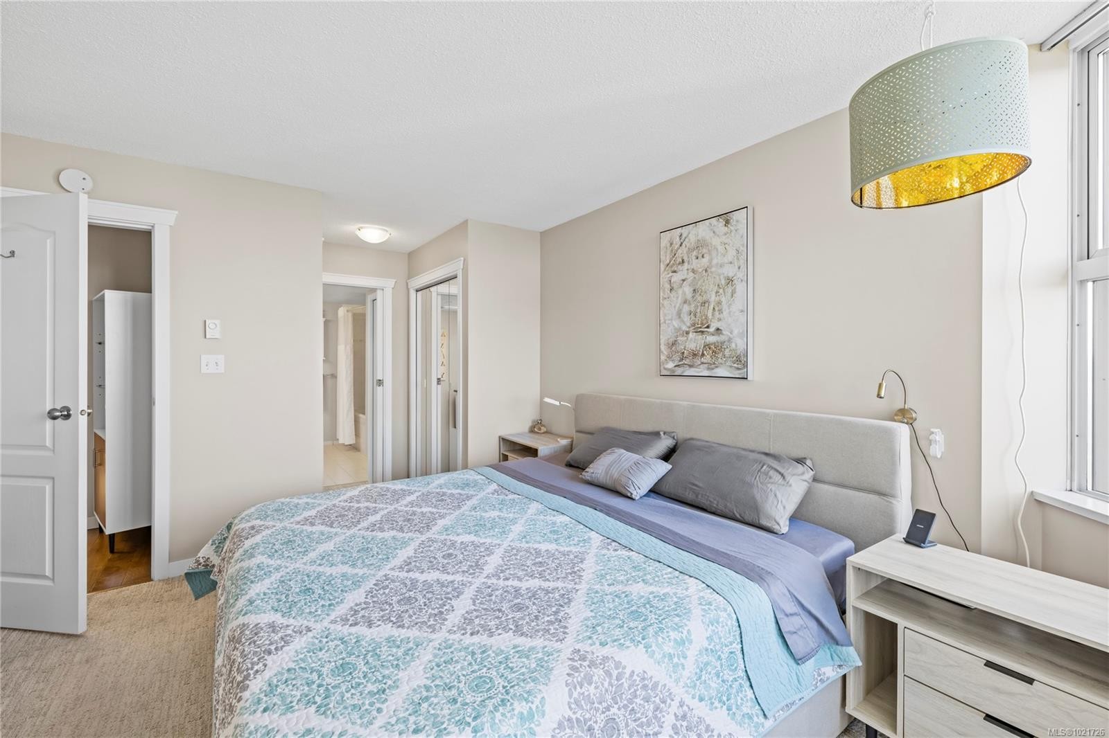 206-158 Promenade Dr, Nanaimo, BC - Indoor Photo Showing Bedroom