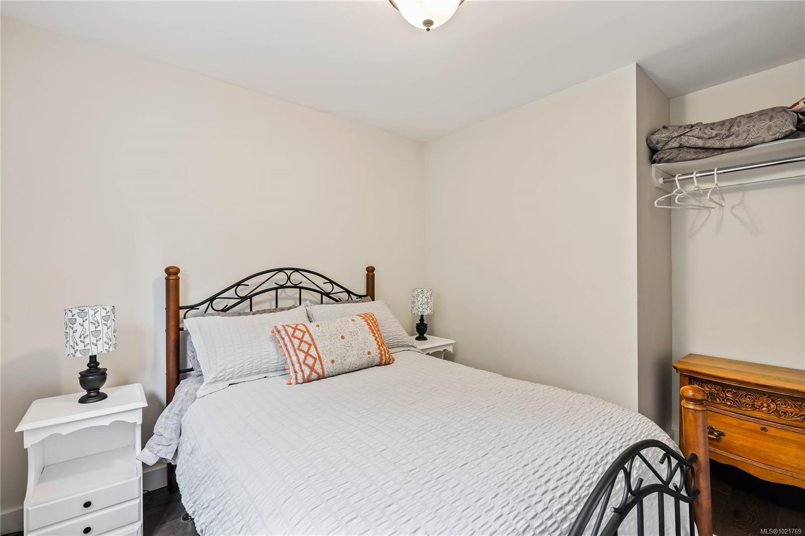 220 Park Dr, Salt Spring, BC