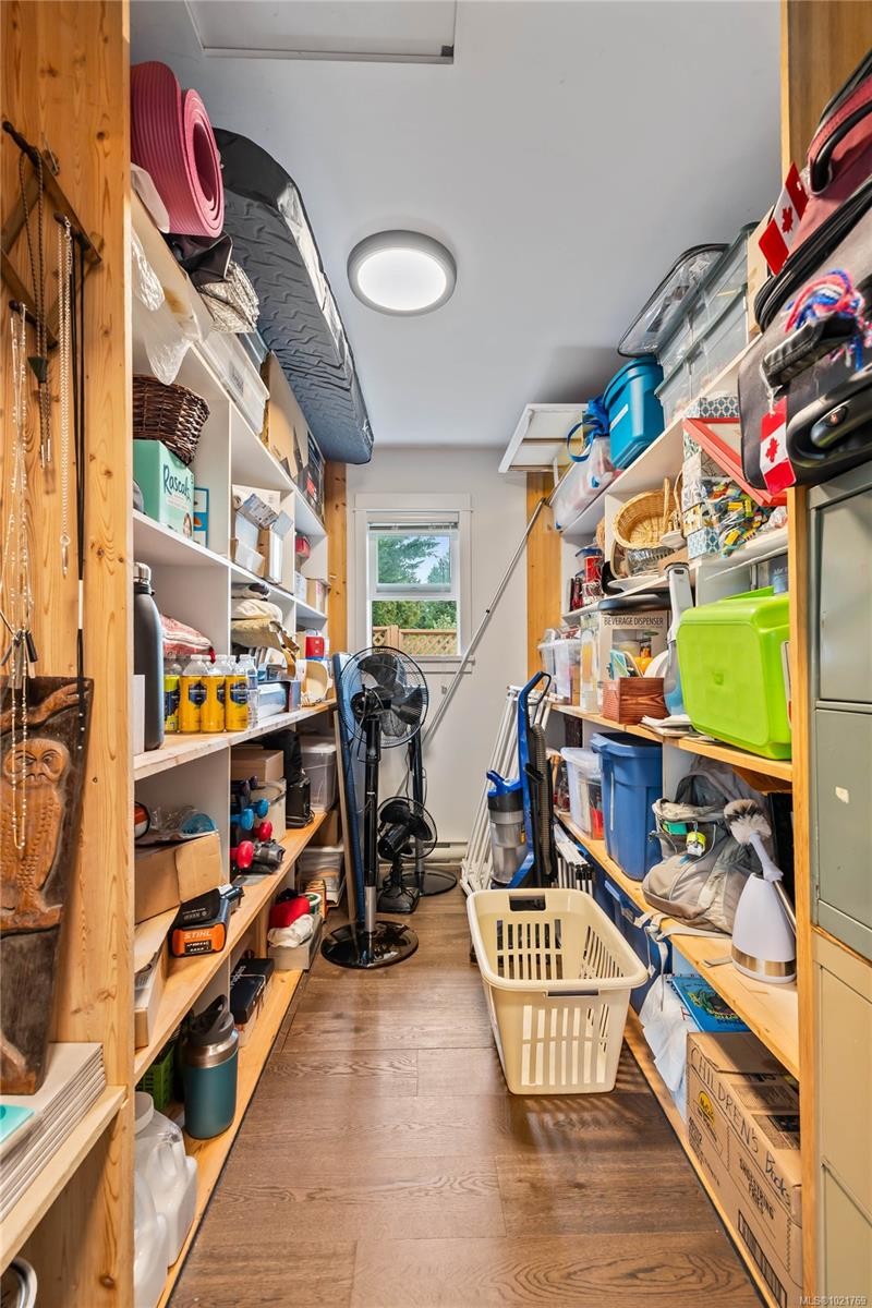 220 Park Dr, Salt Spring, BC