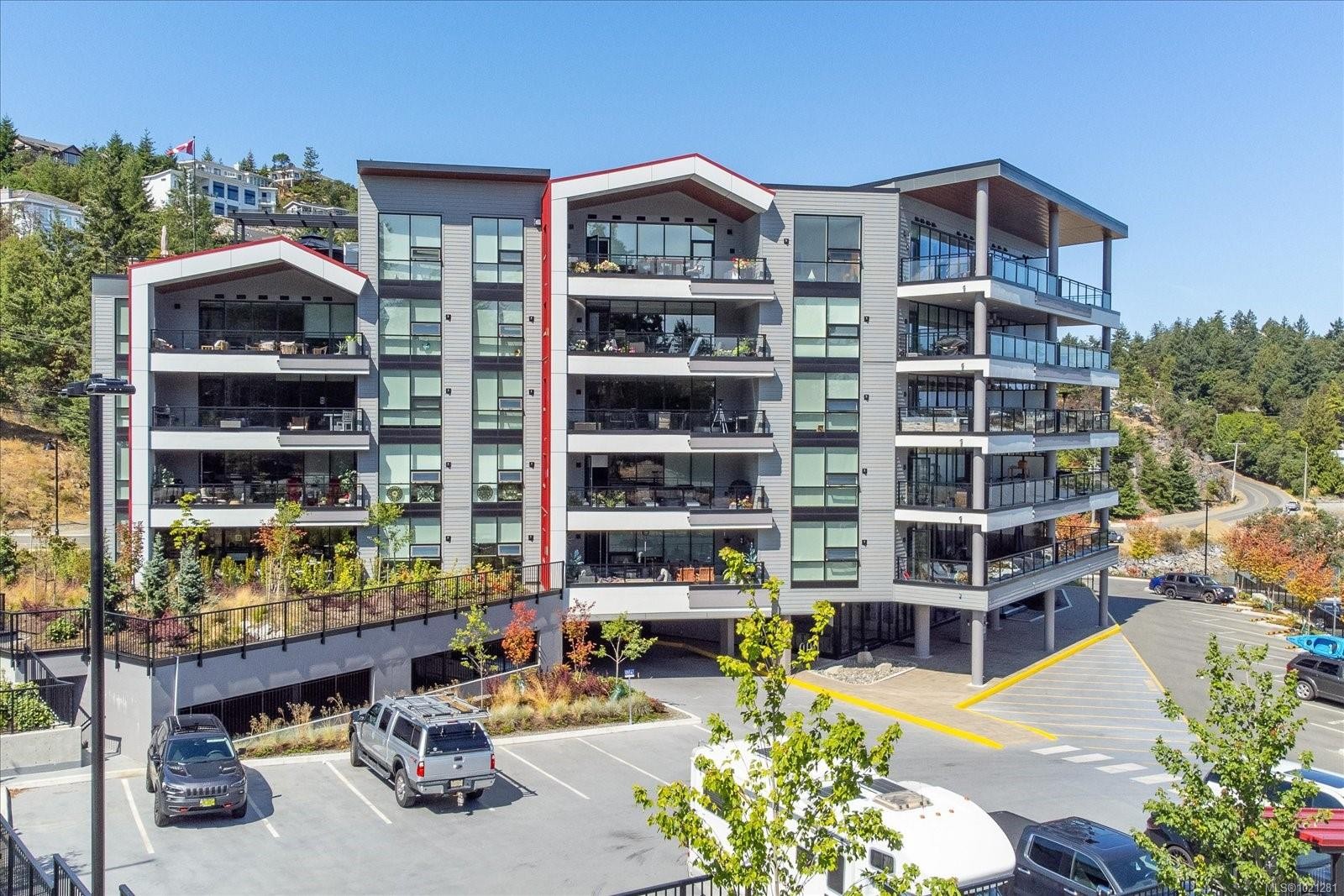 305-3529 Dolphin Dr, Nanoose Bay, BC - Outdoor