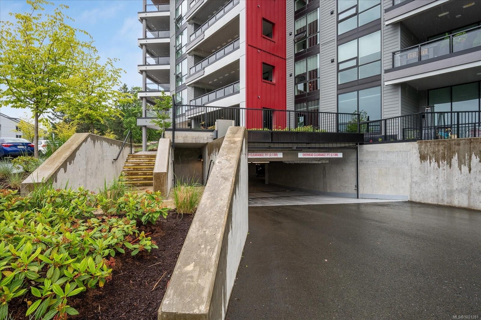 305-3529 Dolphin Dr, Nanoose Bay, BC - Outdoor