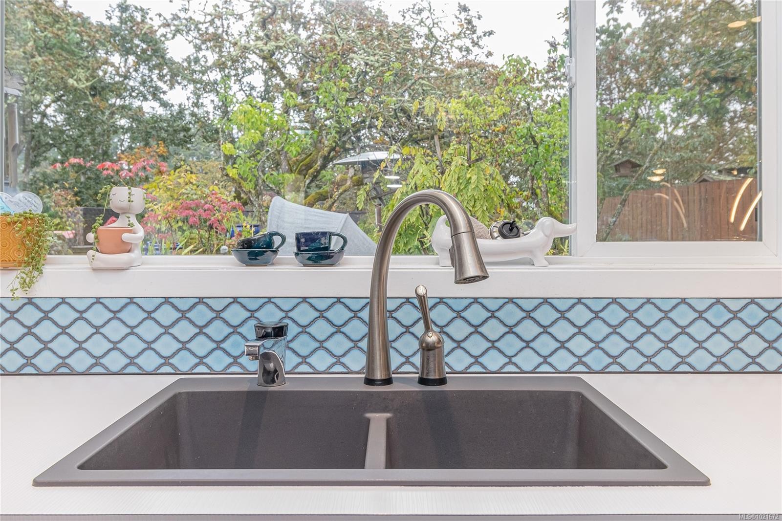 3837 Wilkinson Rd, Saanich, BC