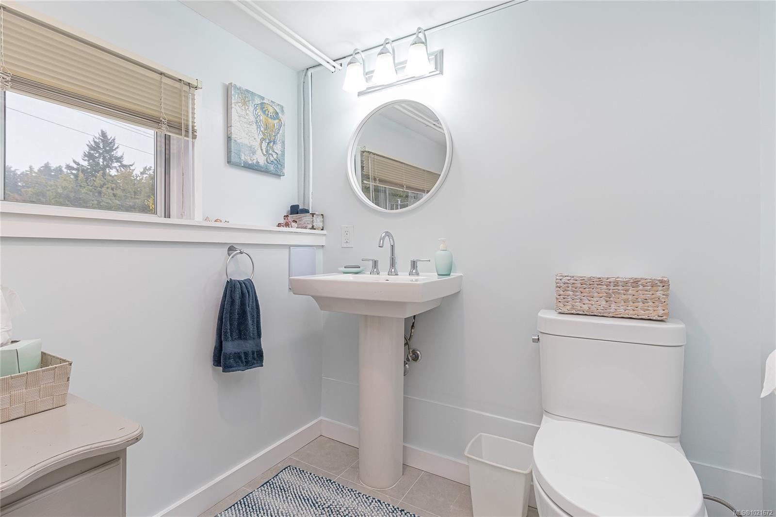 3837 Wilkinson Rd, Saanich, BC