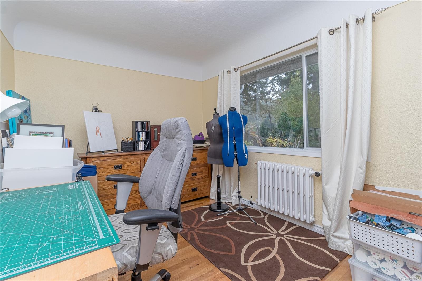 3837 Wilkinson Rd, Saanich, BC