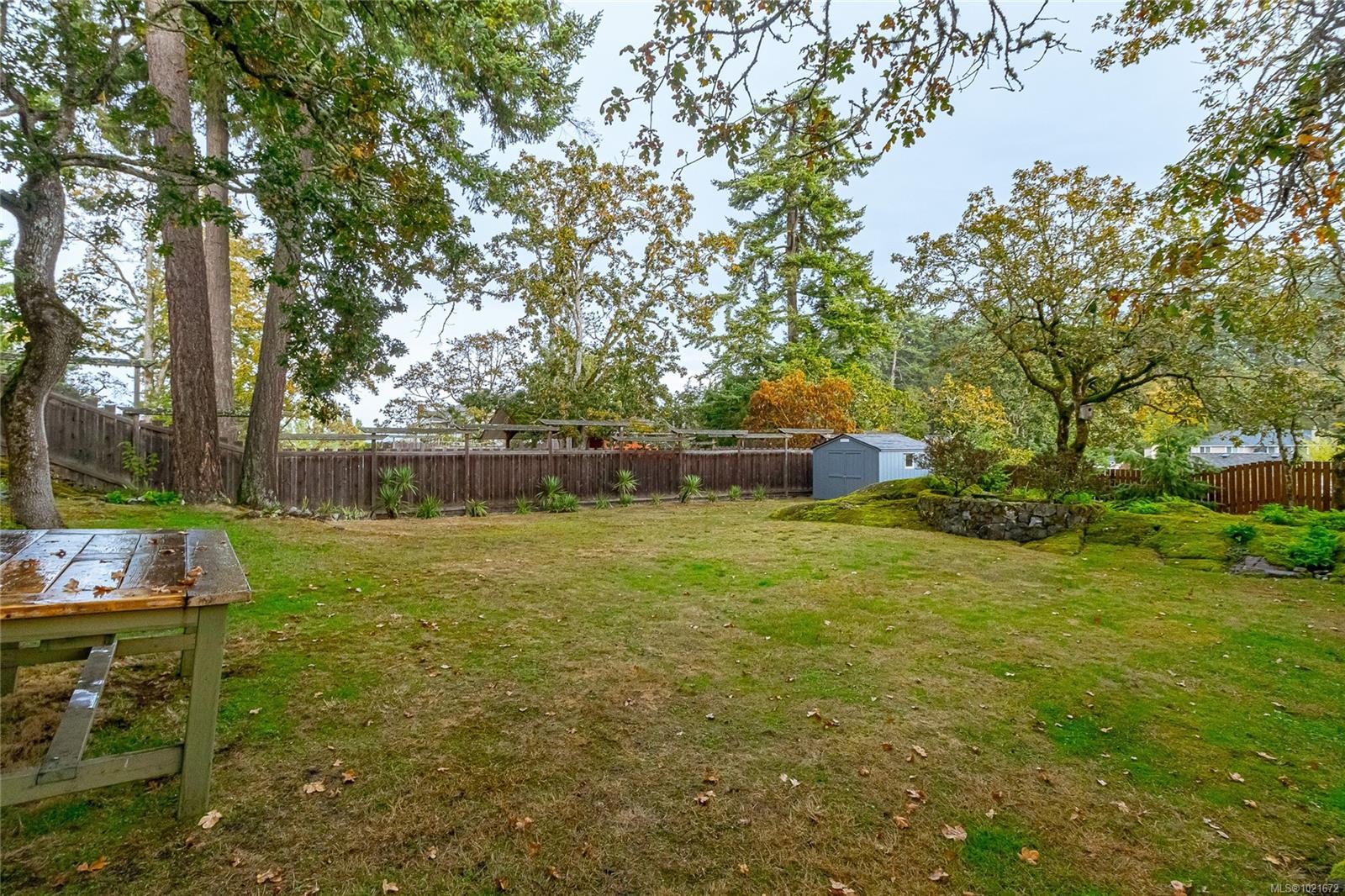 3837 Wilkinson Rd, Saanich, BC