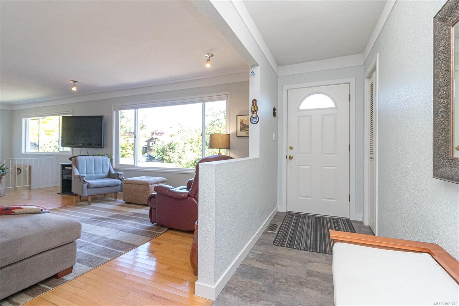 1961 Hovey Rd, Central Saanich, BC