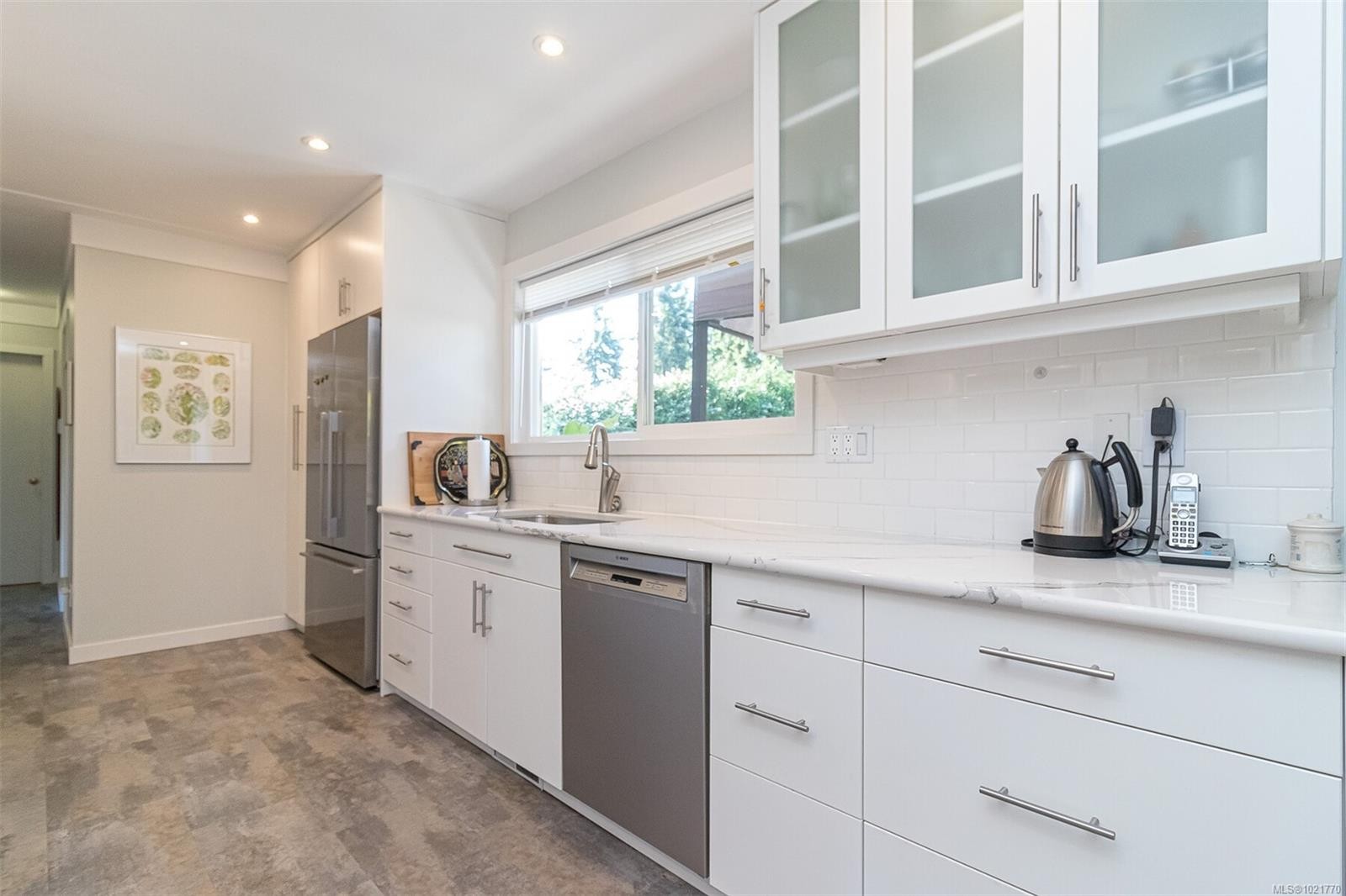 1961 Hovey Rd, Central Saanich, BC