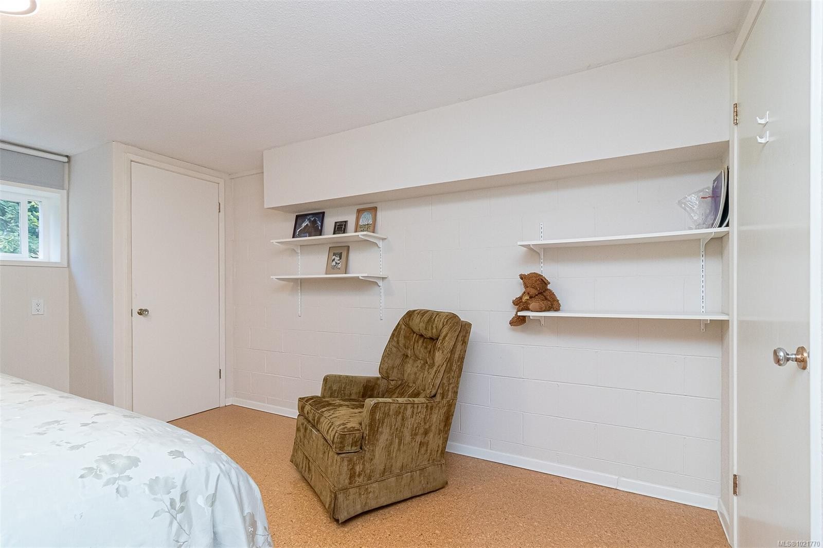 1961 Hovey Rd, Central Saanich, BC