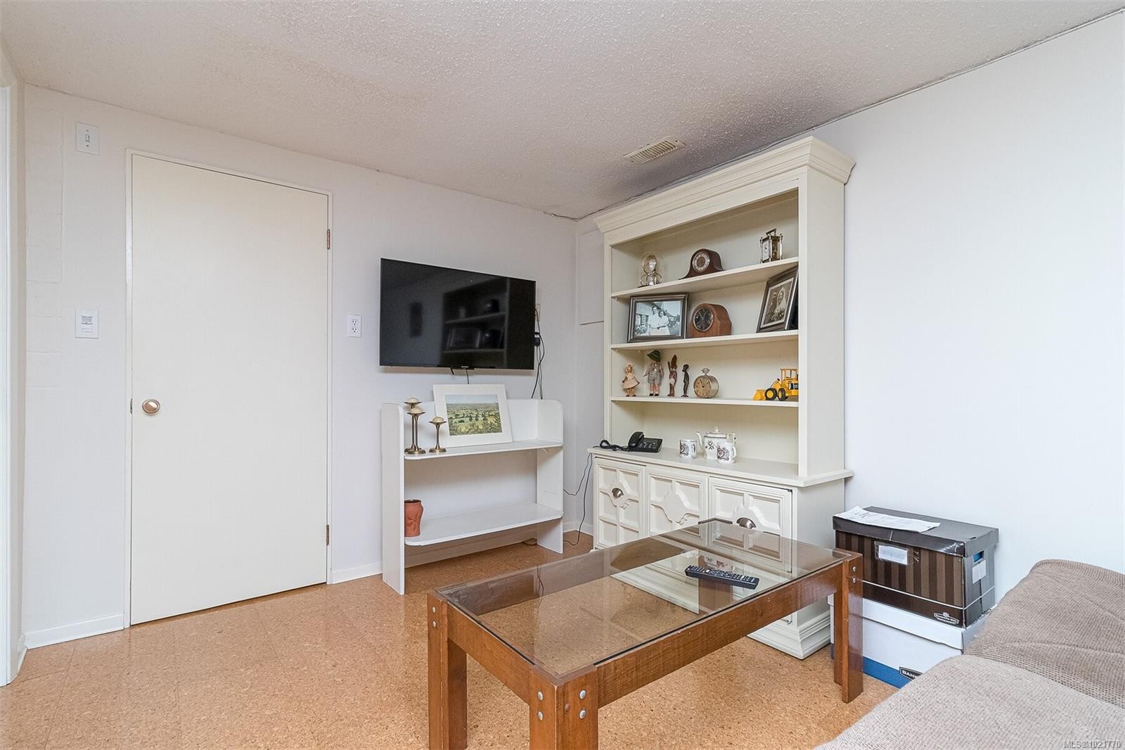 1961 Hovey Rd, Central Saanich, BC