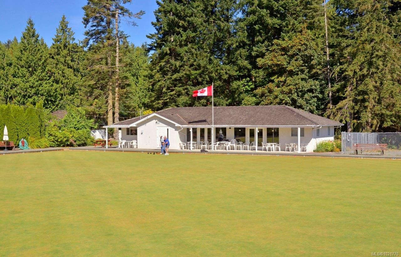 1961 Hovey Rd, Central Saanich, BC