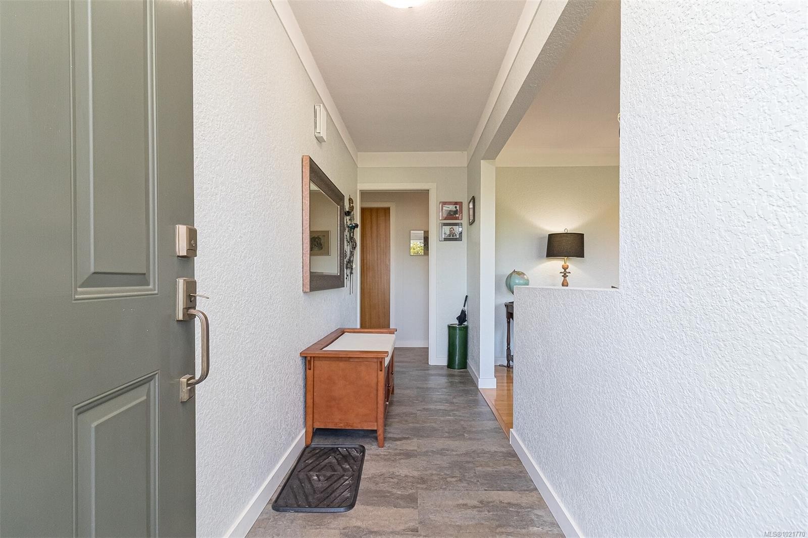 1961 Hovey Rd, Central Saanich, BC