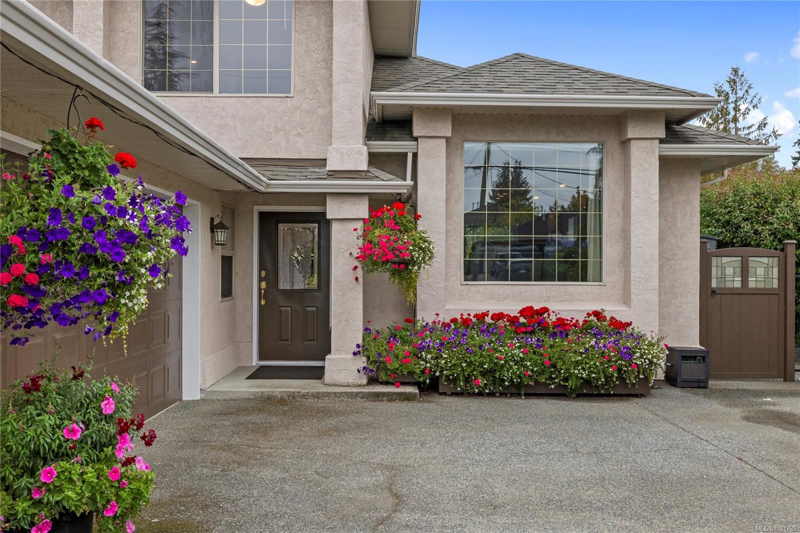 779 Mulholland Dr, Parksville, BC