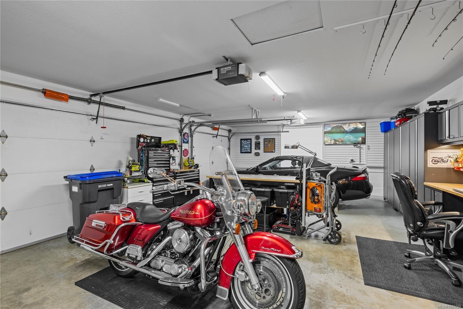 779 Mulholland Dr, Parksville, BC