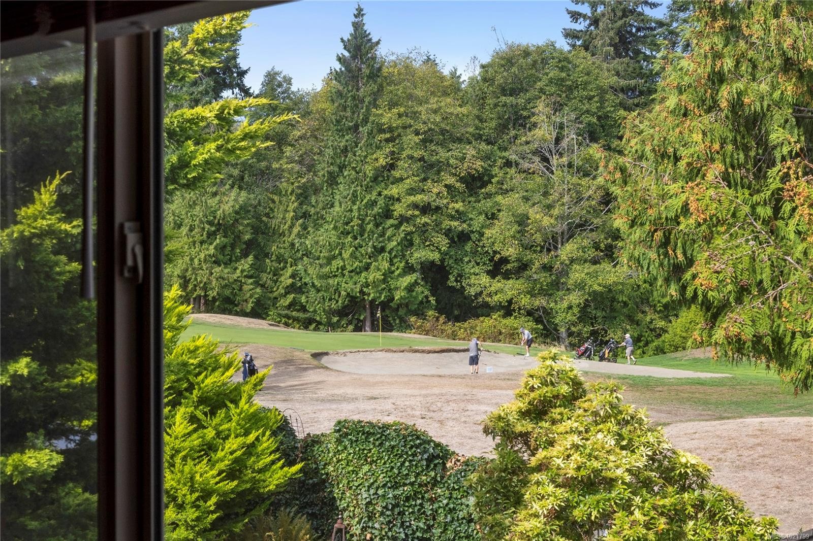 779 Mulholland Dr, Parksville, BC