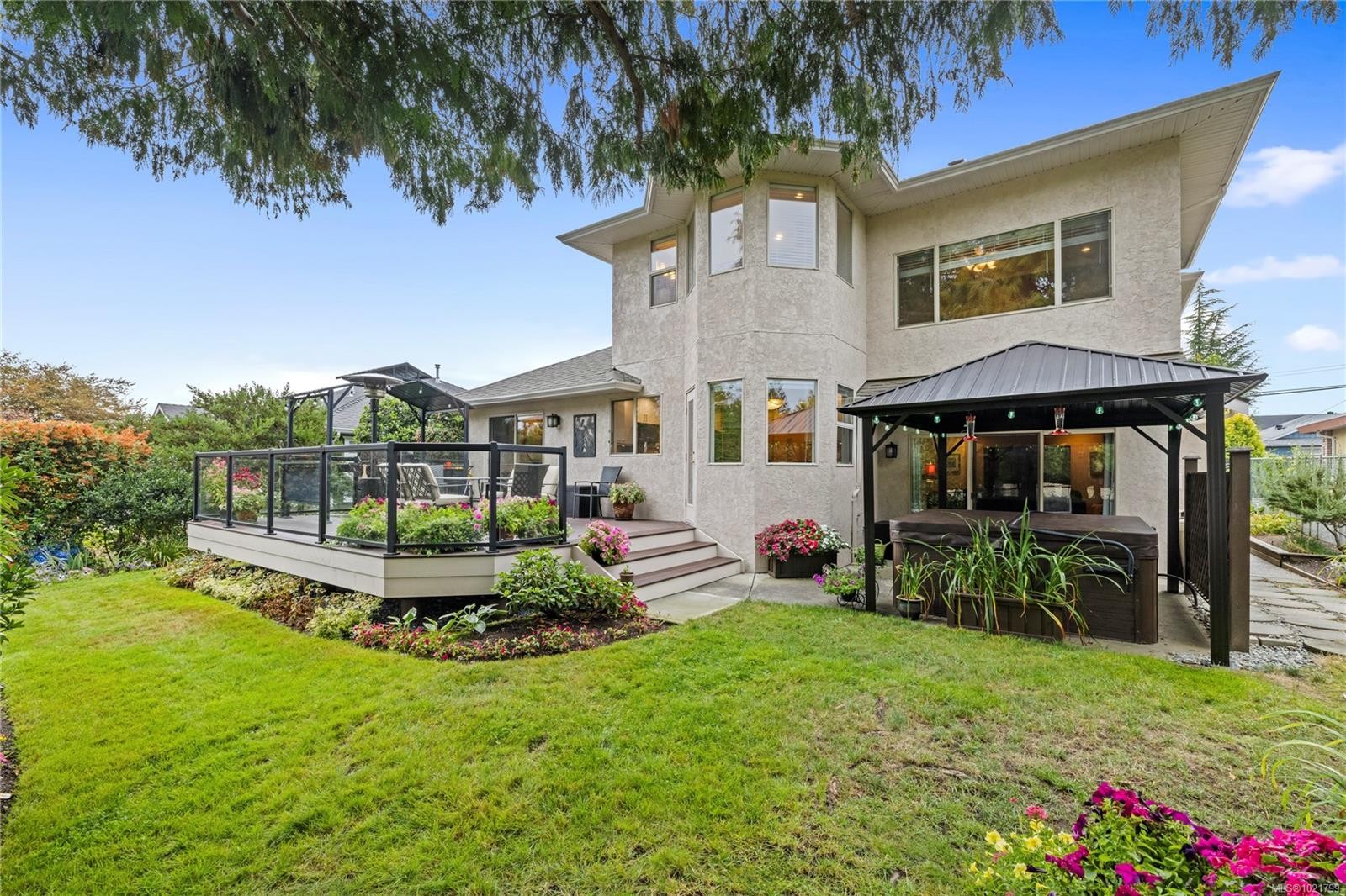 779 Mulholland Dr, Parksville, BC