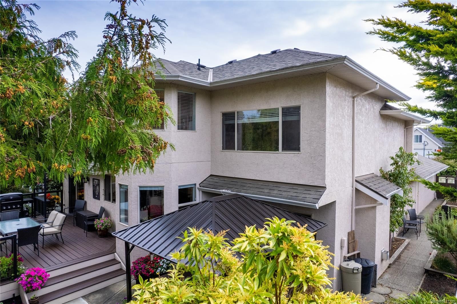 779 Mulholland Dr, Parksville, BC