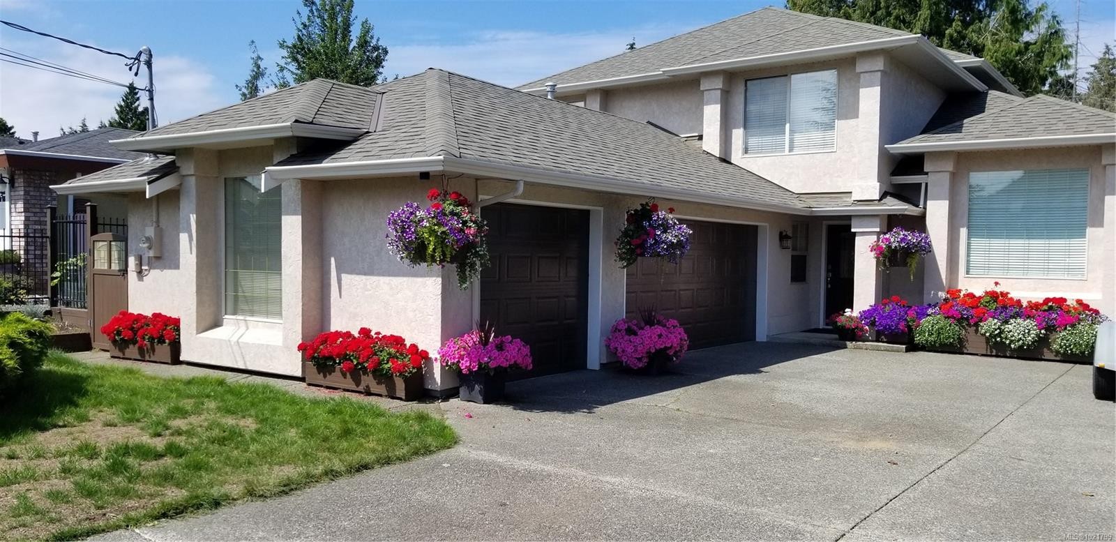 779 Mulholland Dr, Parksville, BC