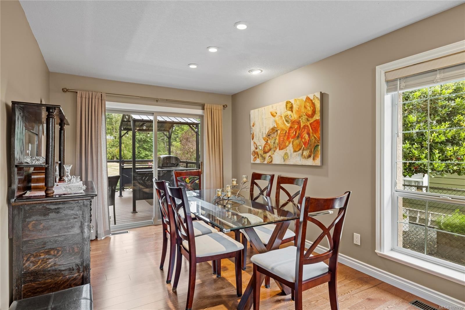 779 Mulholland Dr, Parksville, BC