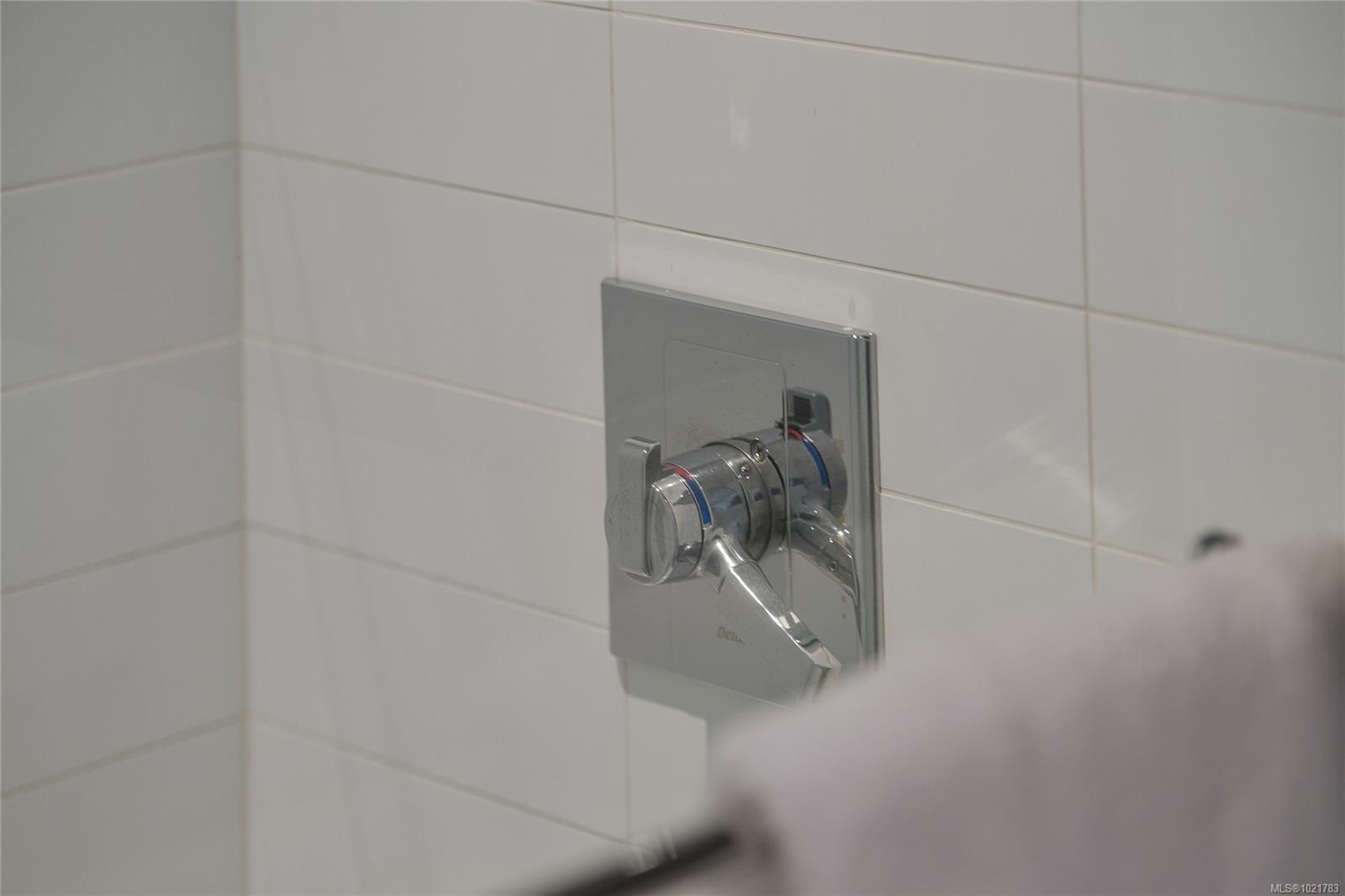 101-200 Douglas St, Victoria, BC - Indoor