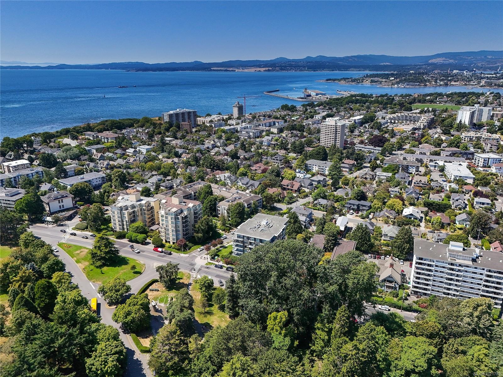 101-200 Douglas St, Victoria, BC - Outdoor With Body Of Water With View