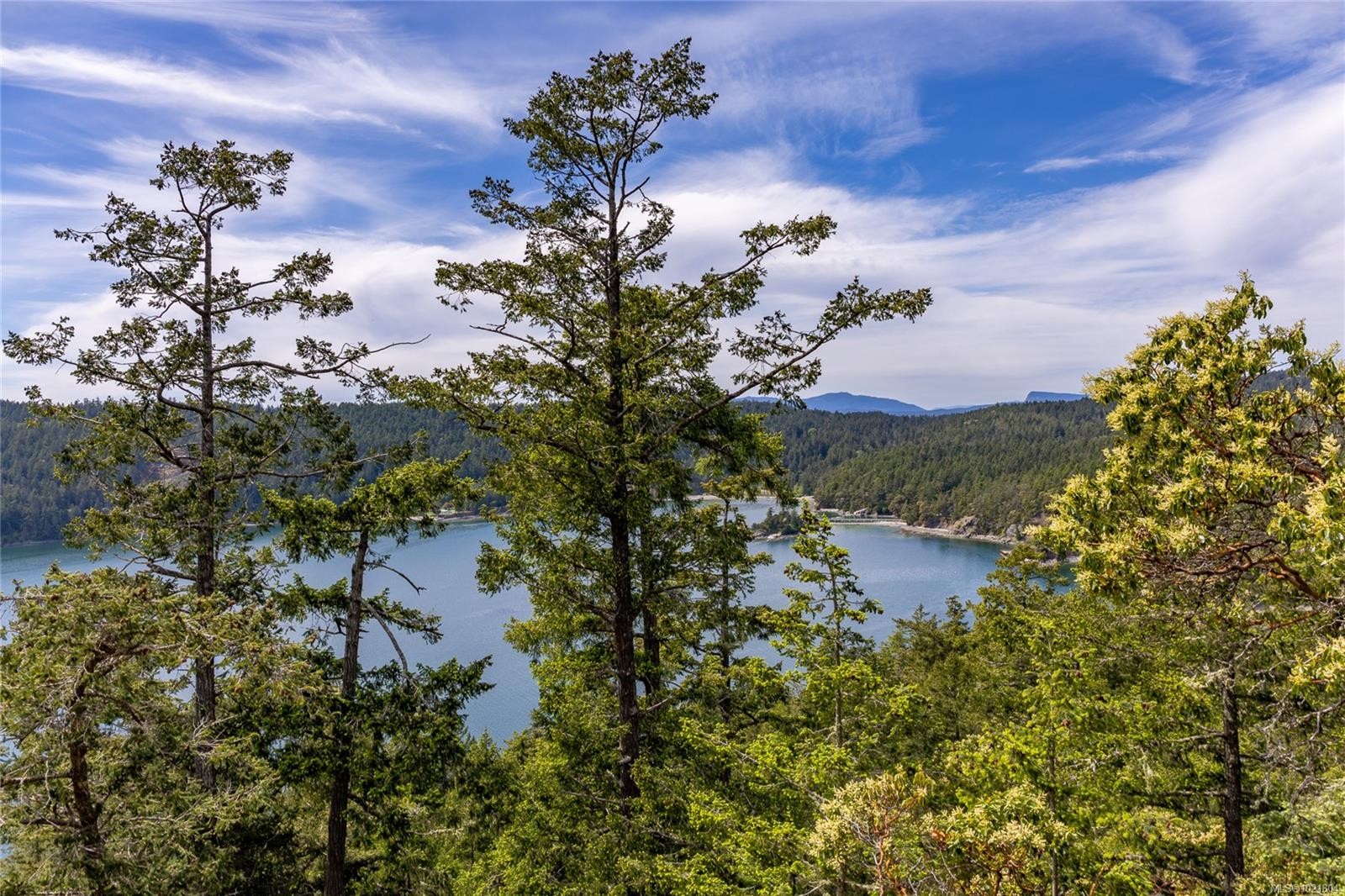 8804 Ainslie Point Rd, Pender Island, BC