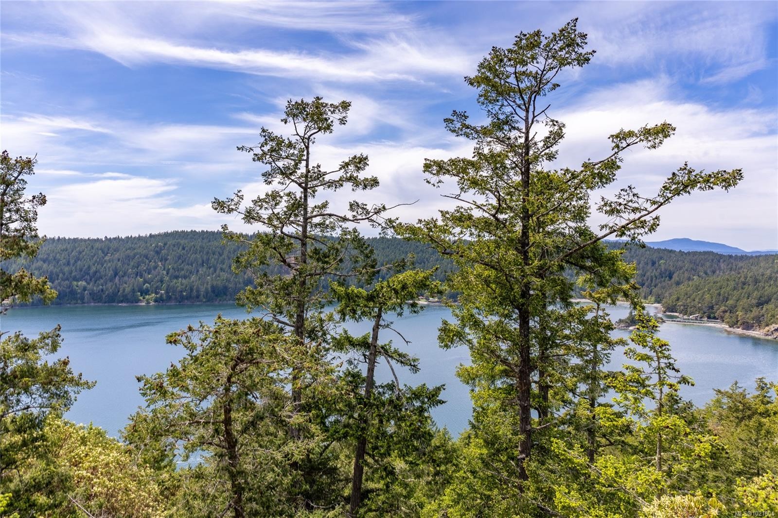 8804 Ainslie Point Rd, Pender Island, BC