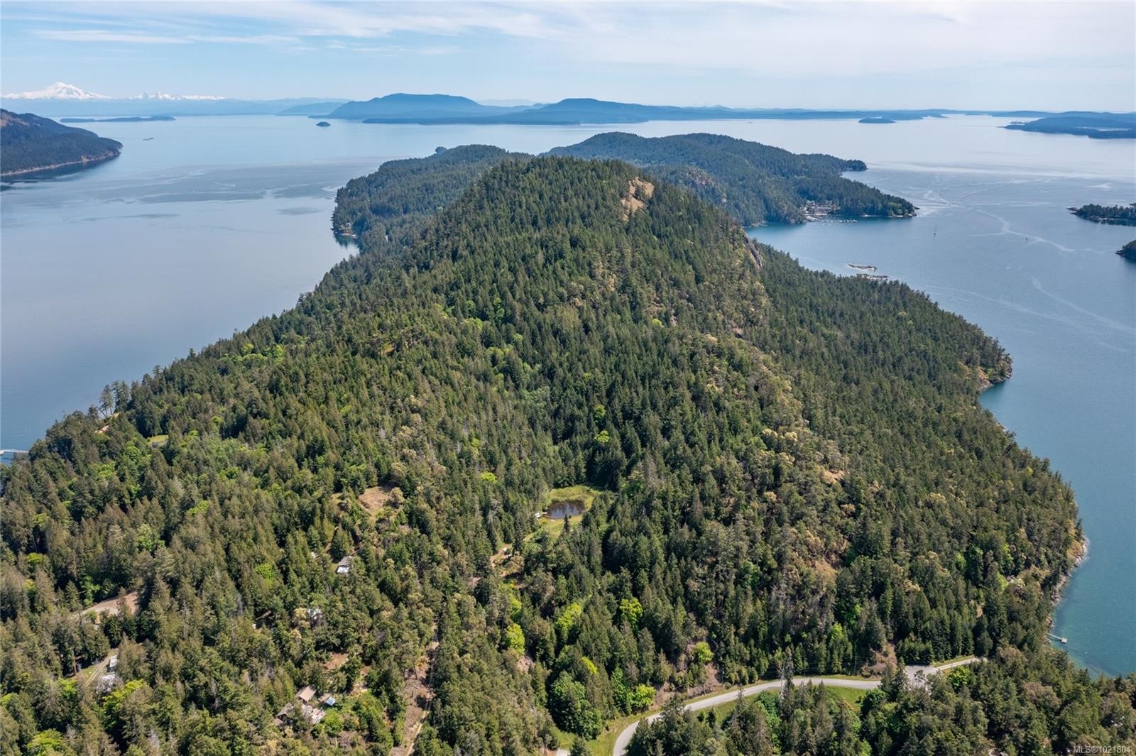 8804 Ainslie Point Rd, Pender Island, BC