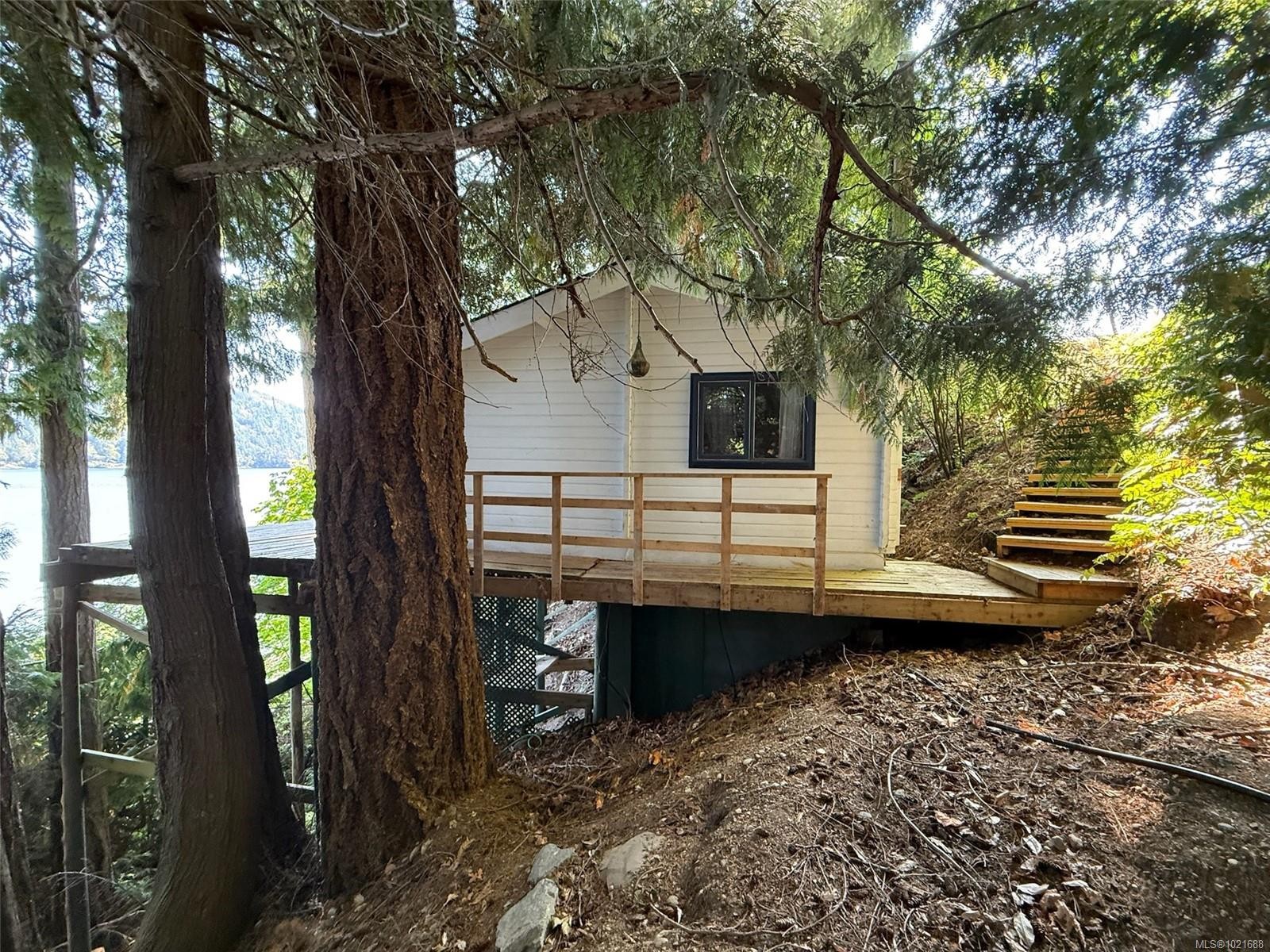 221 Isabella Point Rd, Salt Spring, BC