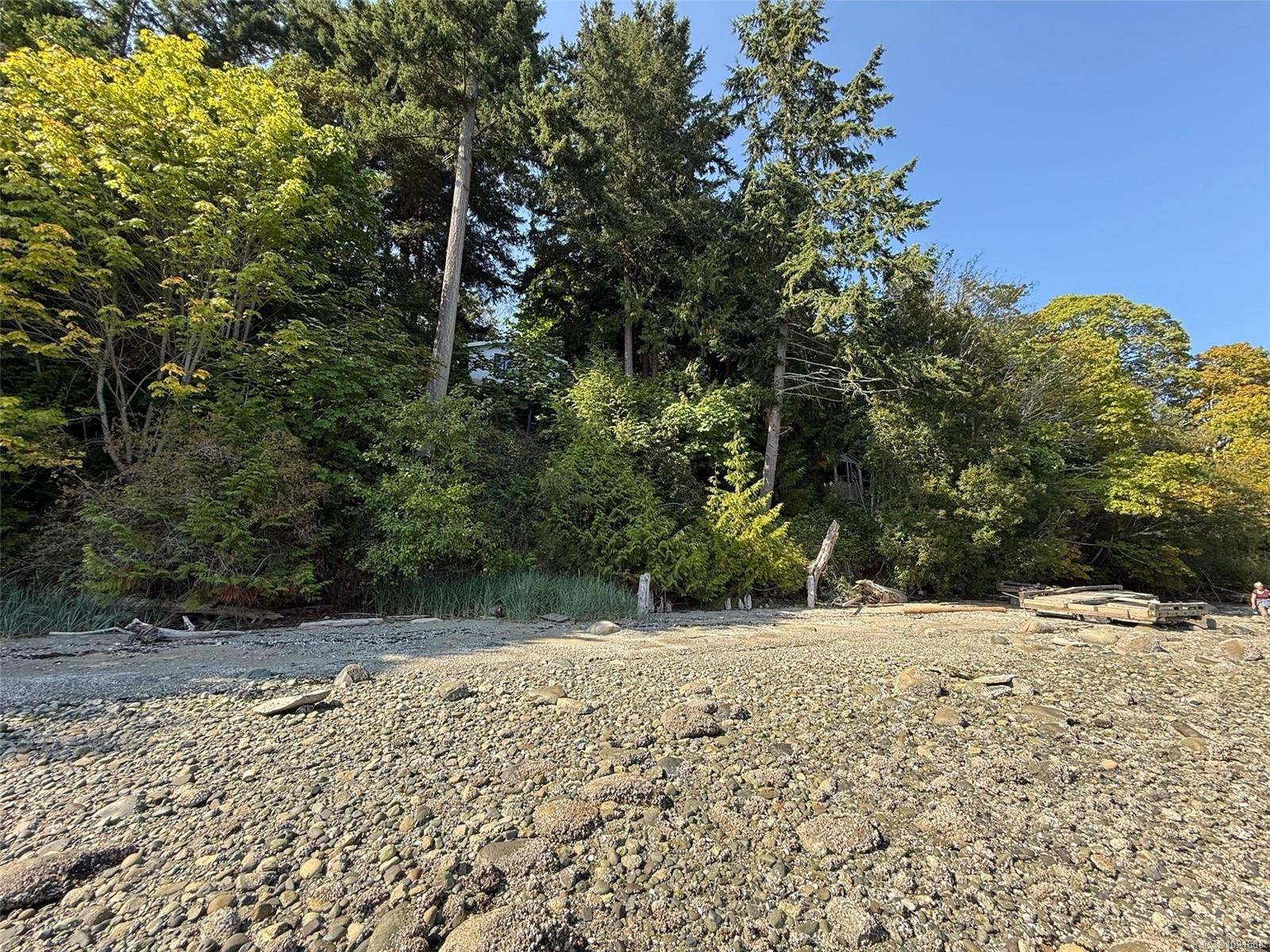 221 Isabella Point Rd, Salt Spring, BC