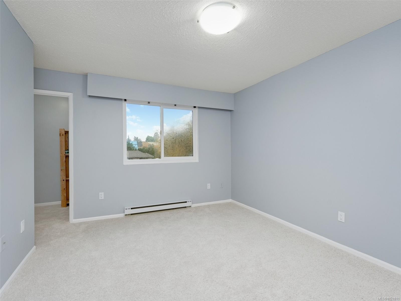 302-859 Carrie St, Esquimalt, BC