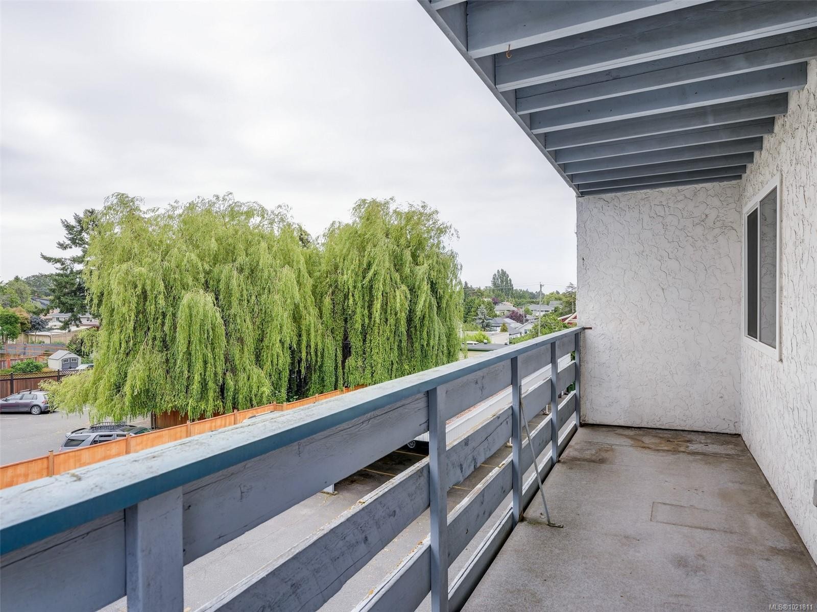 302-859 Carrie St, Esquimalt, BC