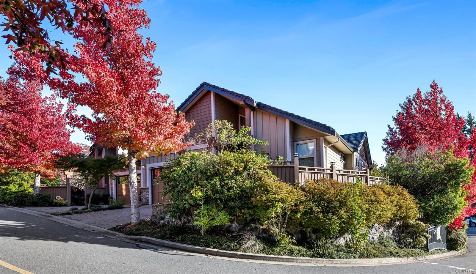 1-630 Brookside Rd, Colwood, BC