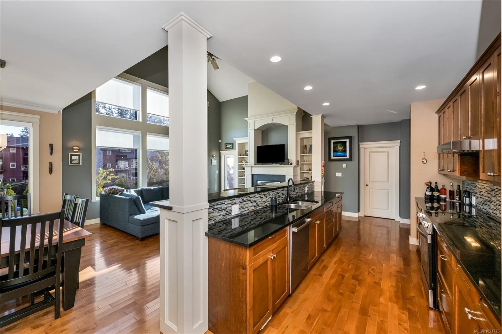 1-630 Brookside Rd, Colwood, BC