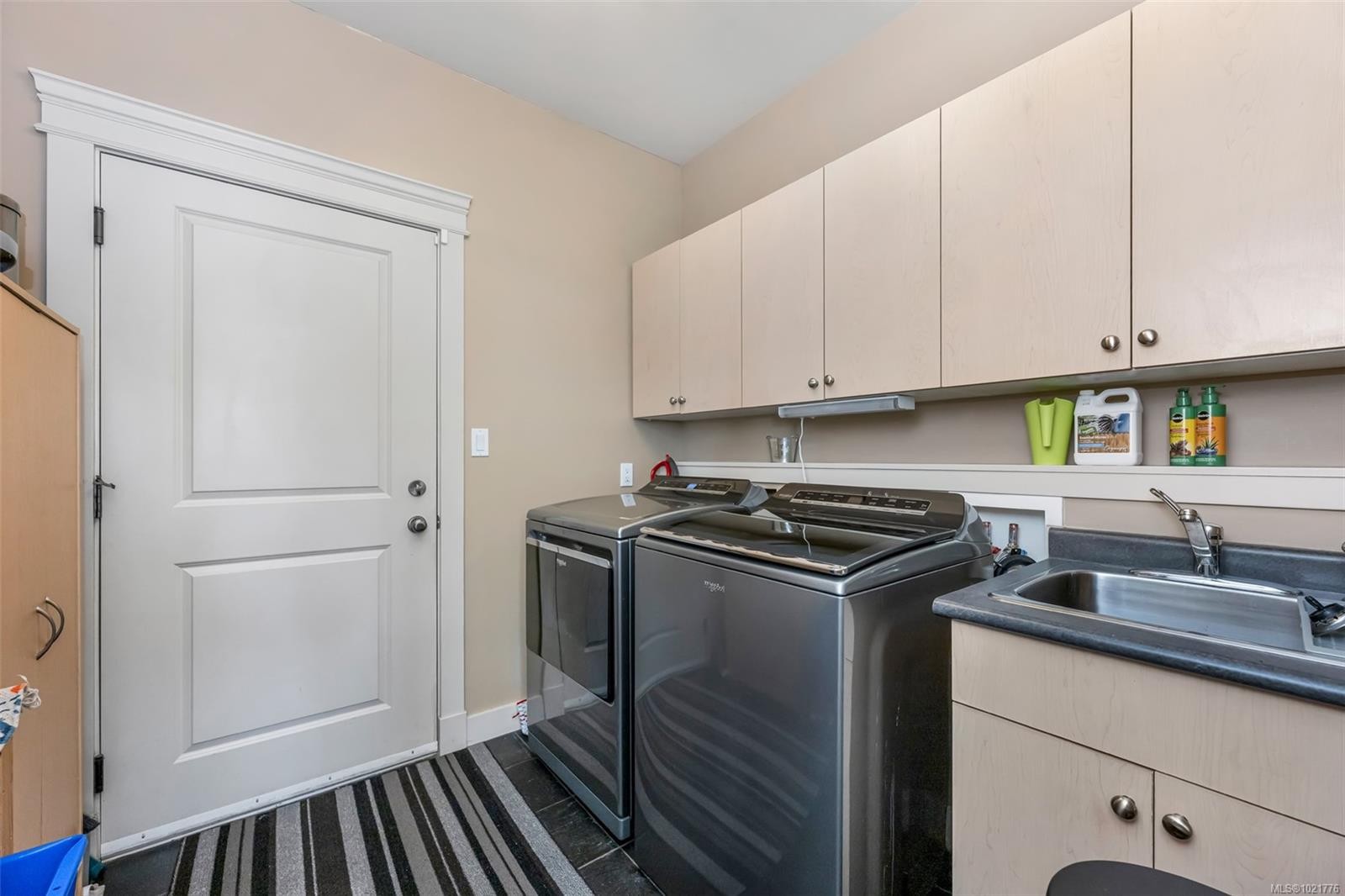 1-630 Brookside Rd, Colwood, BC