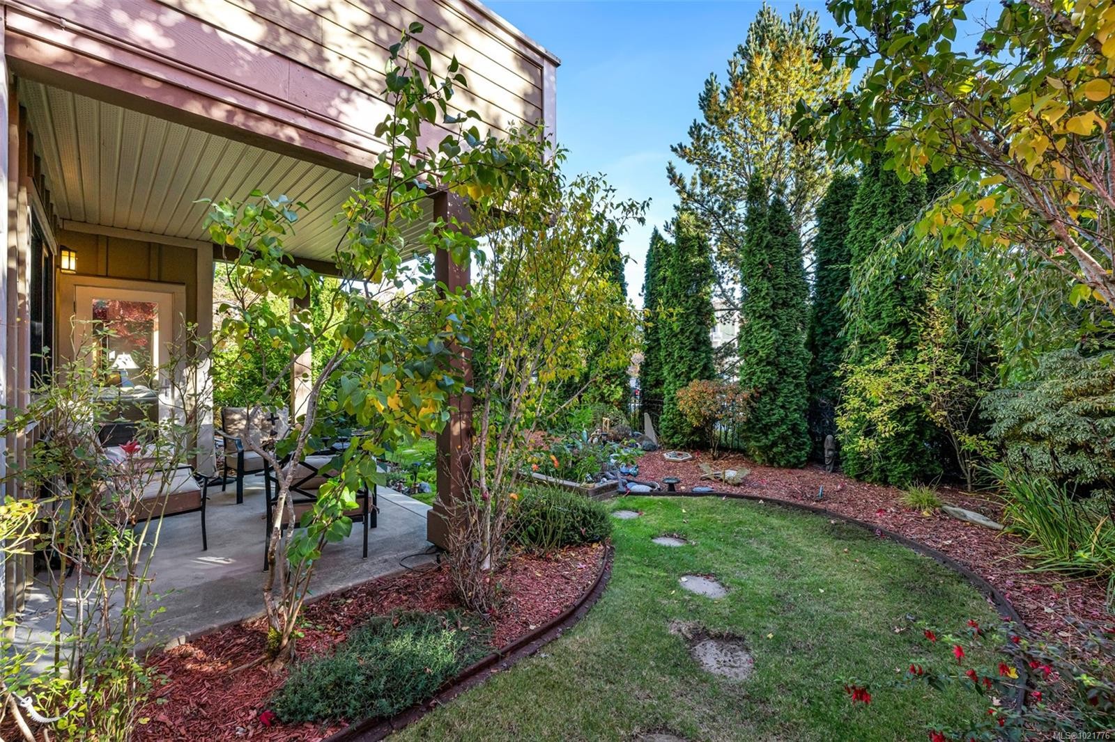 1-630 Brookside Rd, Colwood, BC