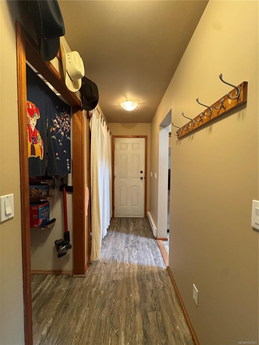 714 Charter Rd, Mayne Island, BC