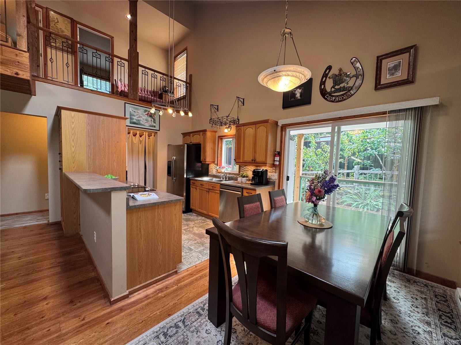 714 Charter Rd, Mayne Island, BC