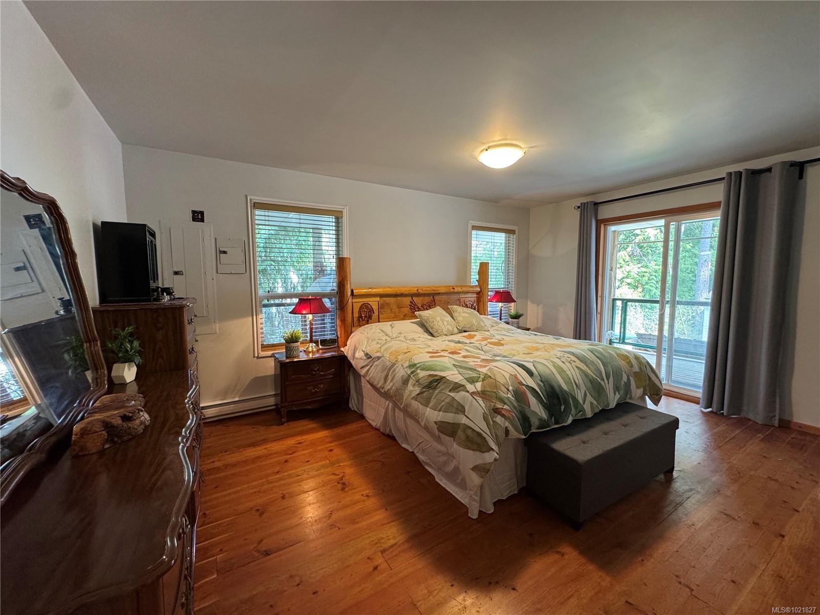 714 Charter Rd, Mayne Island, BC