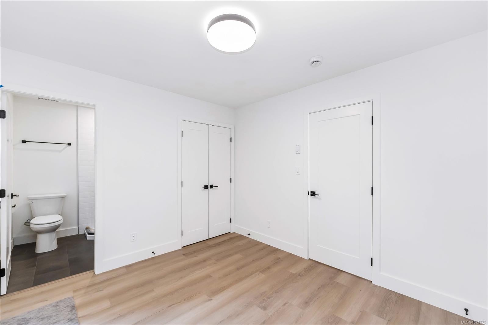 907 Vine Crt, Langford, BC