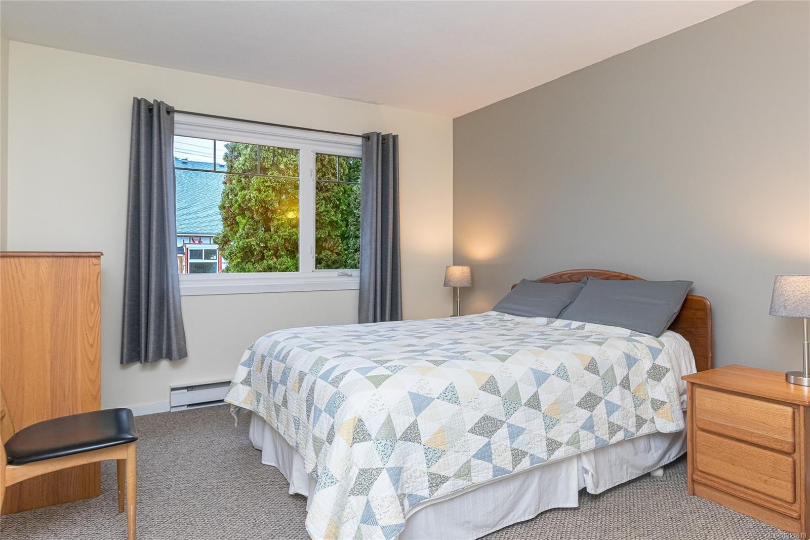 7906 Patterson Rd, Central Saanich, BC