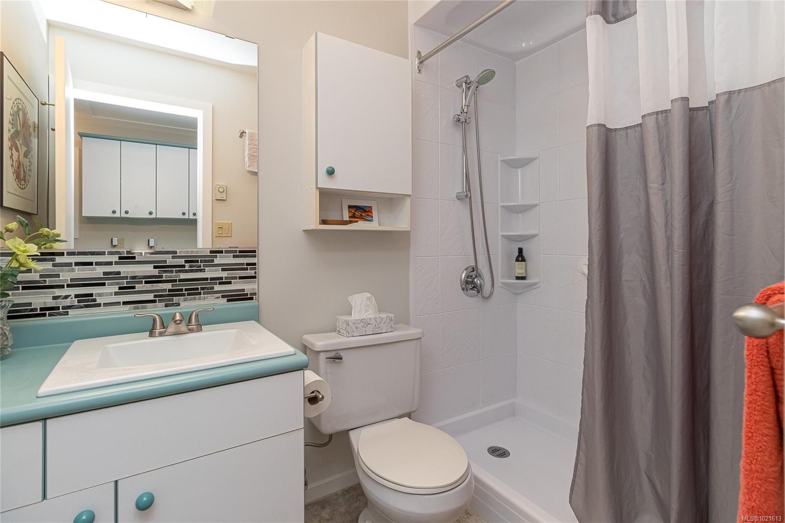 7906 Patterson Rd, Central Saanich, BC