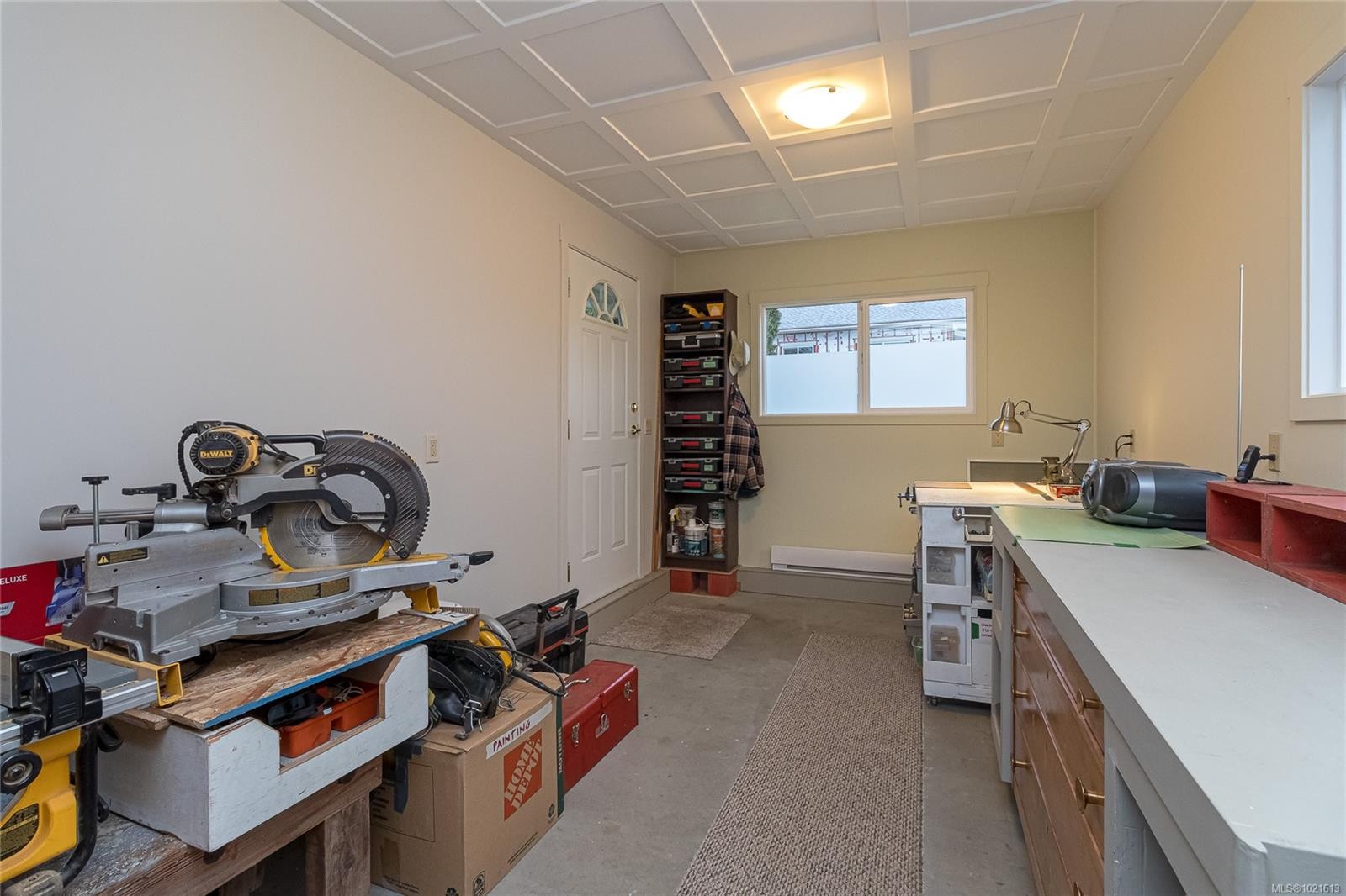 7906 Patterson Rd, Central Saanich, BC