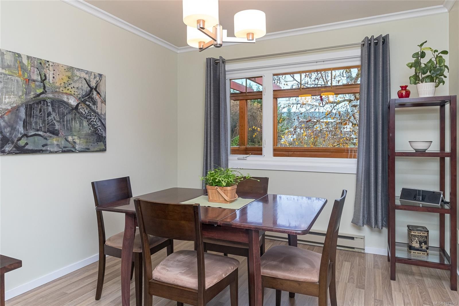 7906 Patterson Rd, Central Saanich, BC