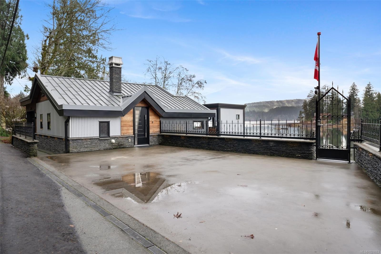 2386 Shawnigan Lake Rd, Shawnigan Lake, BC