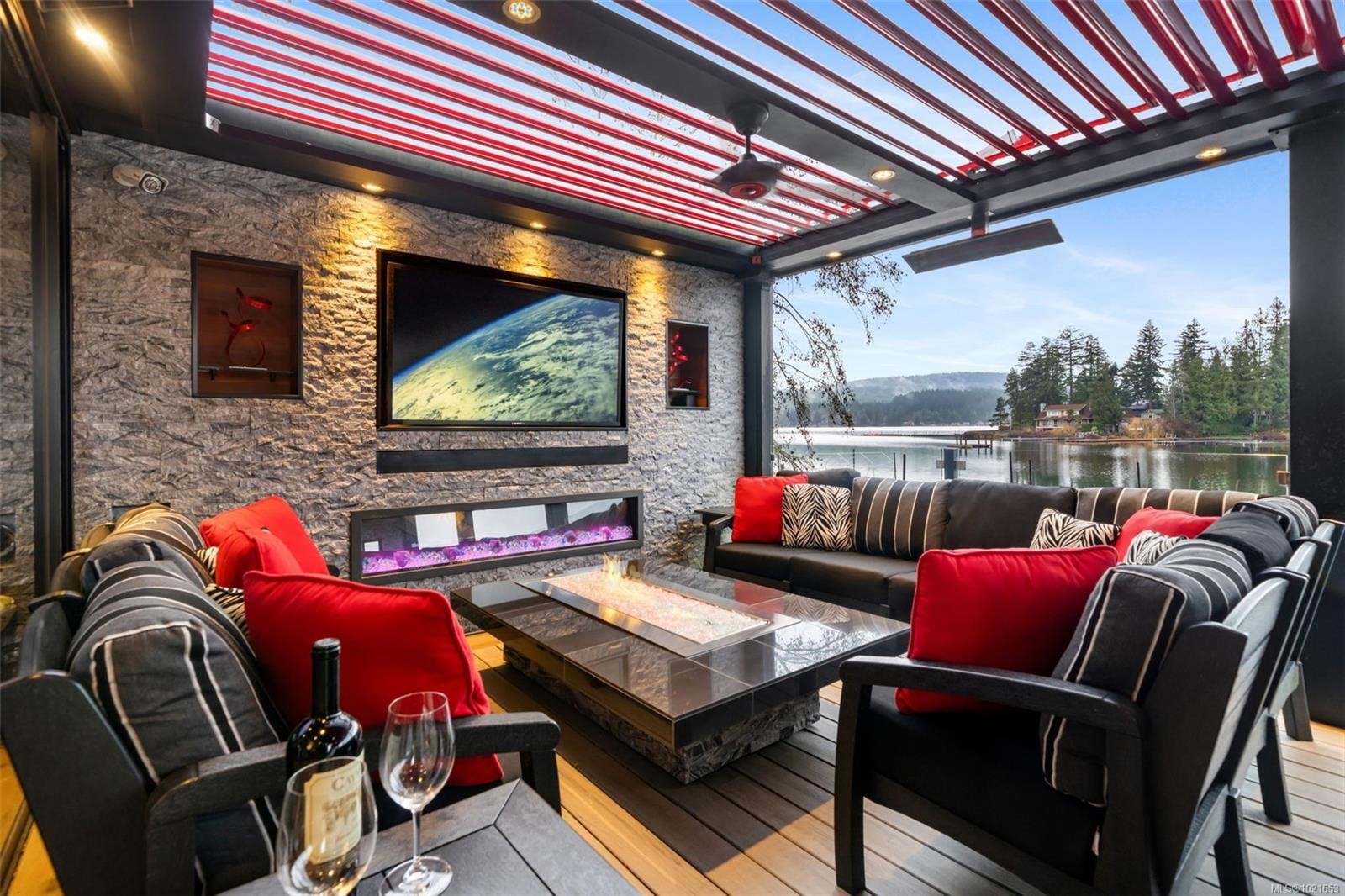 2386 Shawnigan Lake Rd, Shawnigan Lake, BC