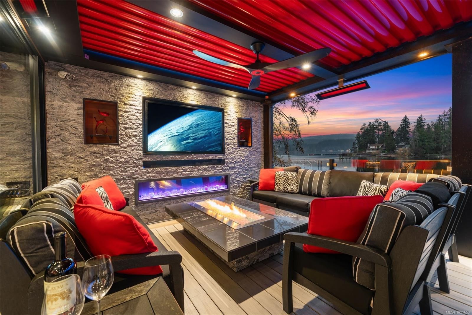 2386 Shawnigan Lake Rd, Shawnigan Lake, BC