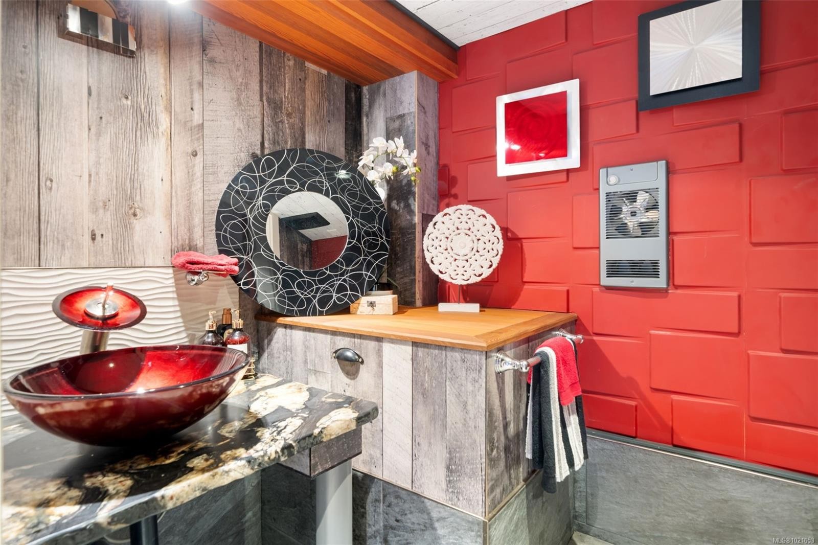 2386 Shawnigan Lake Rd, Shawnigan Lake, BC