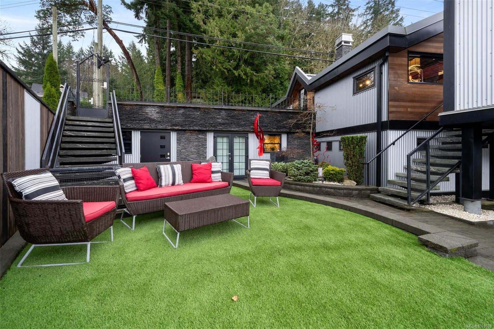 2386 Shawnigan Lake Rd, Shawnigan Lake, BC