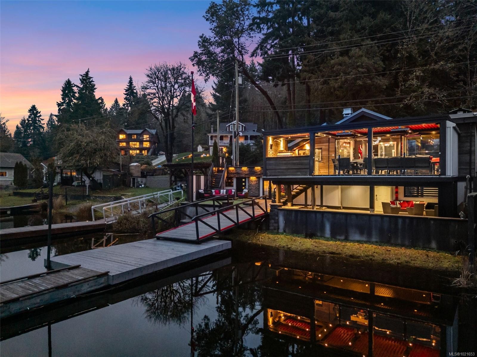 2386 Shawnigan Lake Rd, Shawnigan Lake, BC