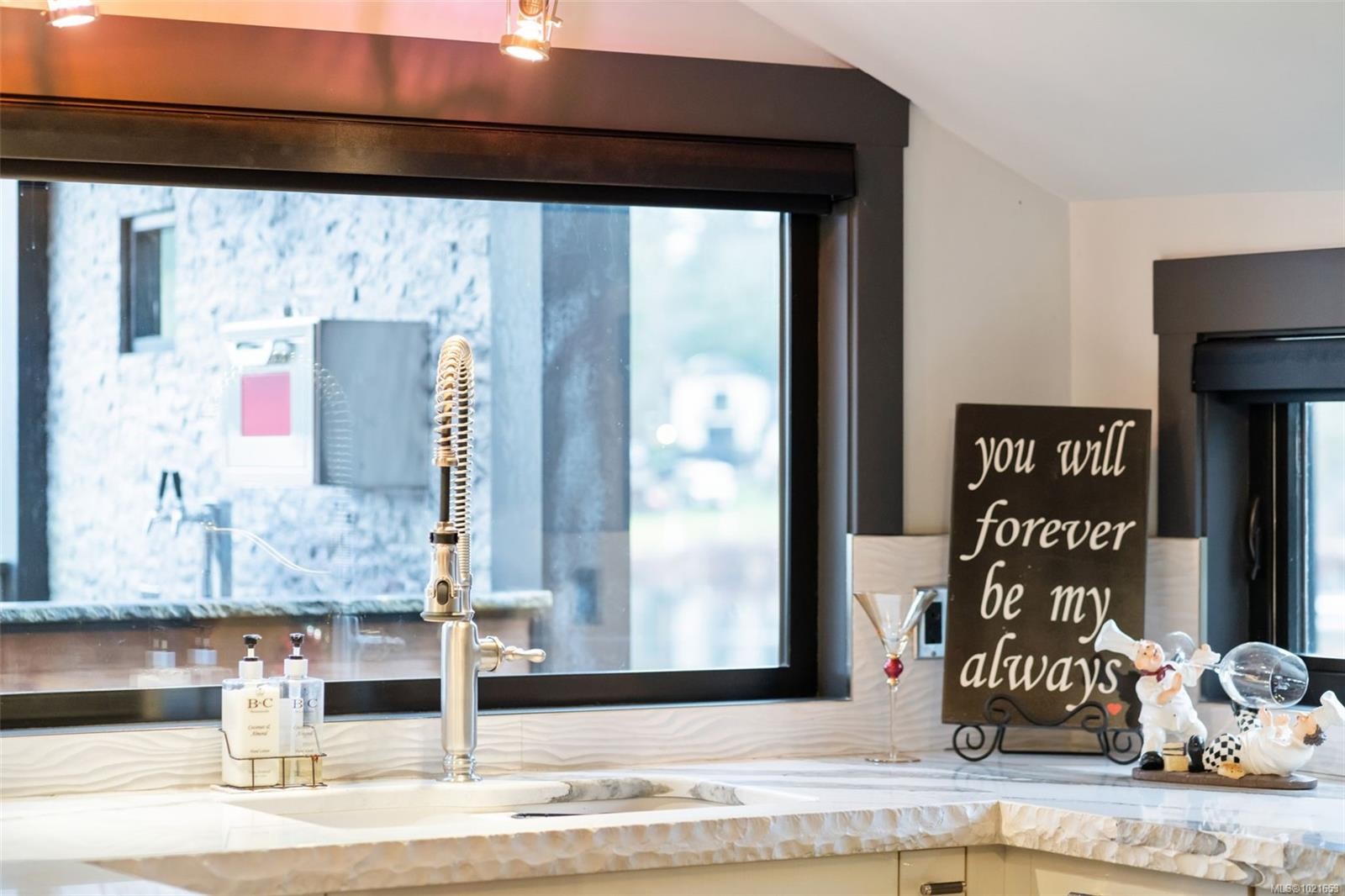 2386 Shawnigan Lake Rd, Shawnigan Lake, BC